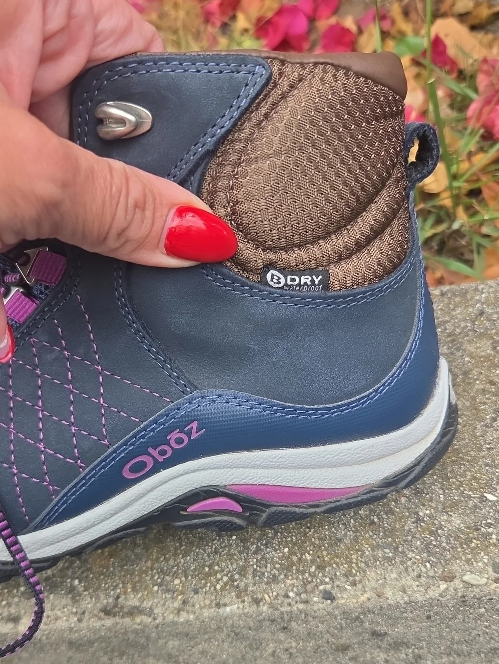 Oboz Footwear questions leave